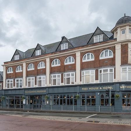 Pilgrims Progress Wetherspoon 베드퍼드 외부 사진