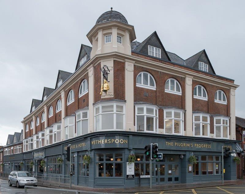 Pilgrims Progress Wetherspoon 베드퍼드 외부 사진