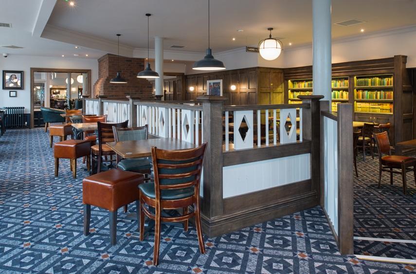 Pilgrims Progress Wetherspoon 베드퍼드 외부 사진